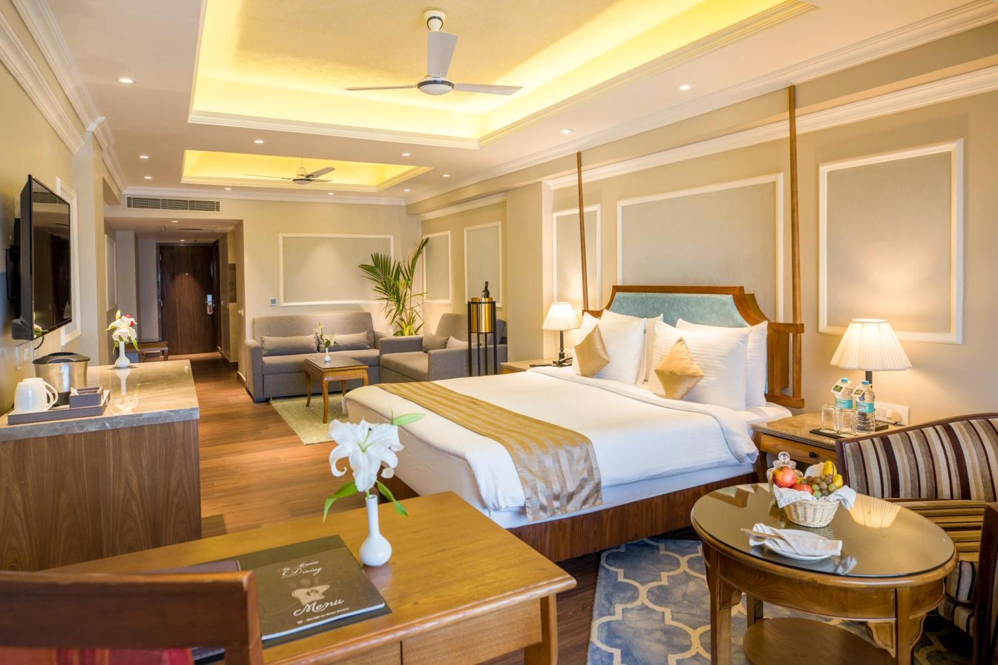 Hotel Swosti Premium Бхубанешвара Экстерьер фото